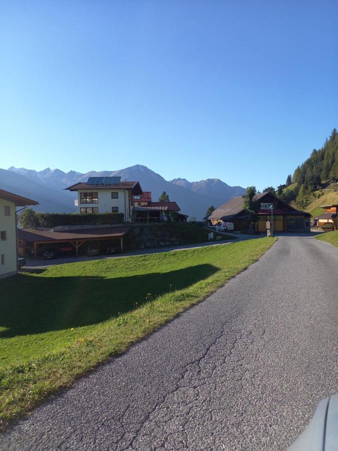 Haus Panorama Leilighet Umhausen Eksteriør bilde